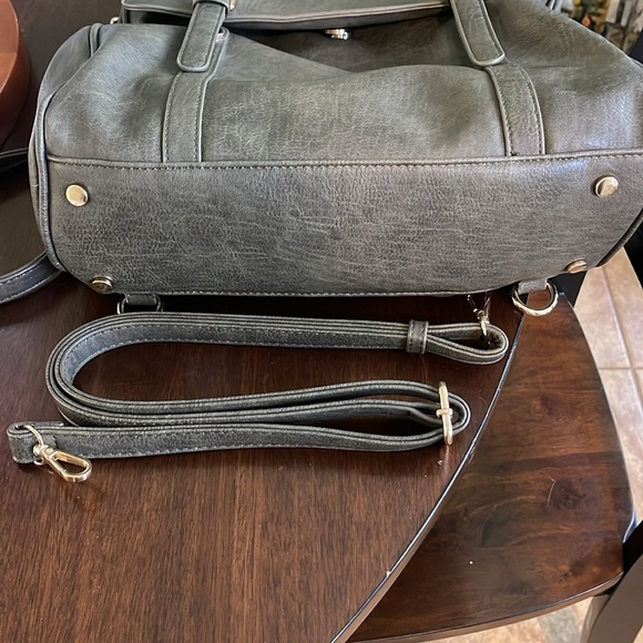 MMS Loretta Messenger Backpack Convertible bag - Picture 7 of 8